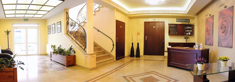 готель номери апартаменти відпочинок корчма заходи Польща Біла Підляська